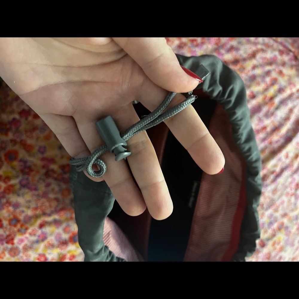 Herschel Backpack - image 6